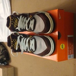 Nike, Air Flight 89 A, Dark Cinder color, size 8.5